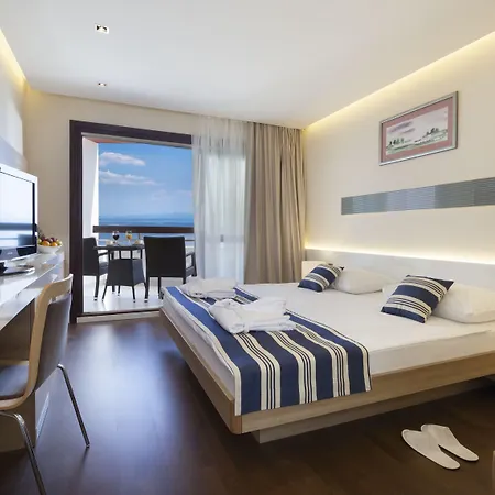 Admiral - By Liburnia & 4* أوباتيا