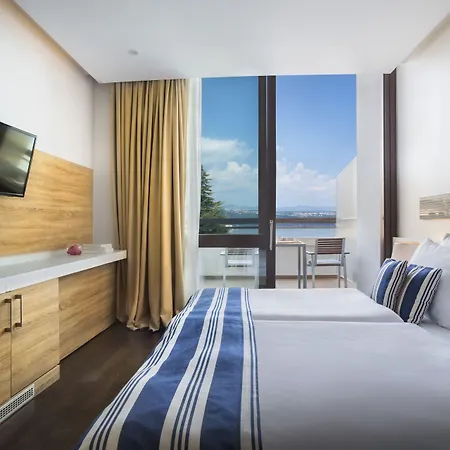 Admiral - By Liburnia & 4* أوباتيا