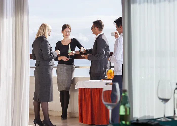 Admiral - By Liburnia & Ξενοδοχείο 4*