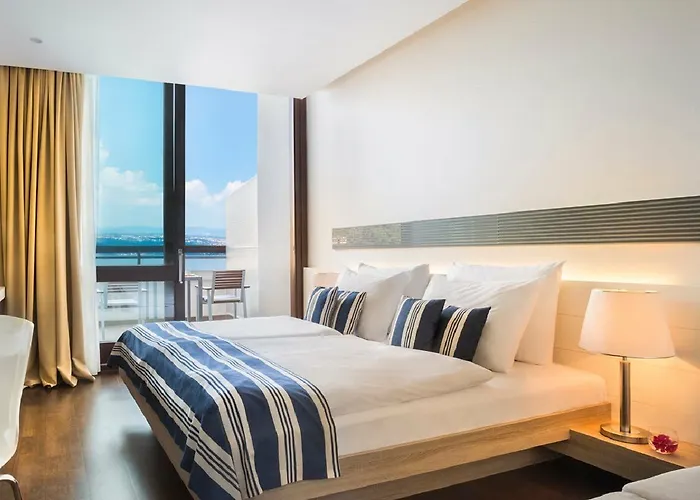 Admiral - By Liburnia & Ξενοδοχείο 4*