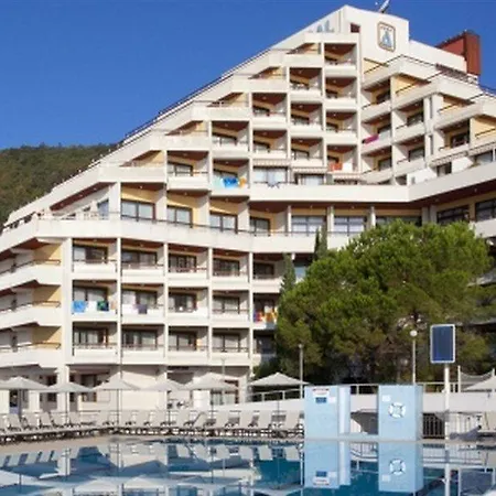 Ξενοδοχείο Admiral - By Liburnia & 4*